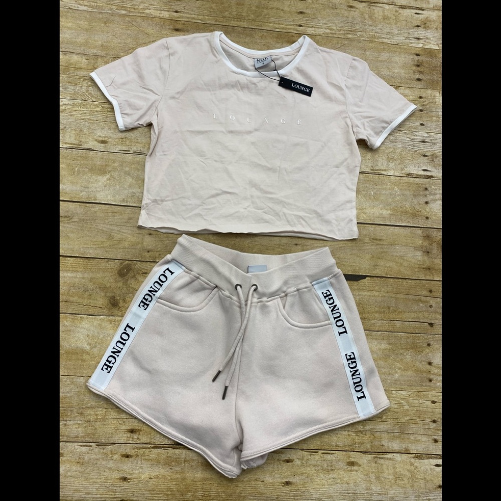 Lounge Cropped Tee & Shorts Set in Light Pink